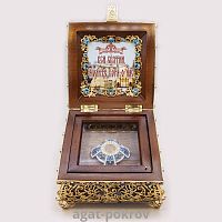 2.7.0738лпэ/510лп Ковчег в позолоте с эмалью и мощевиком