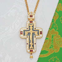 2.10.0238лфр/1лп Крест наперсный латунный с красными камнями в позолоте