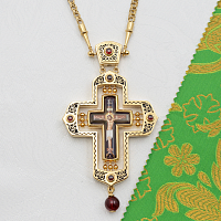 2.10.0433лпэ-2/64лп Крест наперсный латунный с красными камнями в позолоте