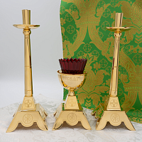 2.7.2449лп-К Напрестольный комплект лампада и подсвечники