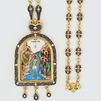 2.7.1045лп-2/80лп Панагия латунная в позолоте со вставками и цепью