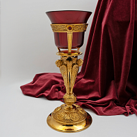 2.7.1718лп Лампада латунная с красными камнями в позолоте