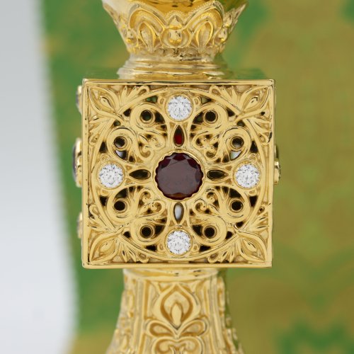 2.7.0695лп Подсвечник латунный со вставками в позолоте фото 3