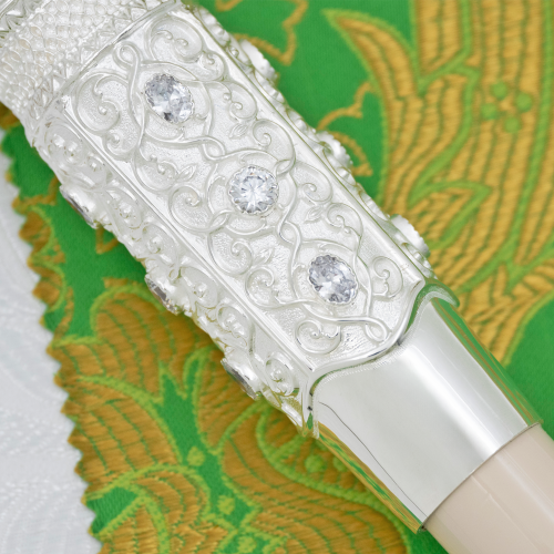 2.7.0519л Посох латунный с белыми камнями в серебрении фото 7