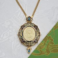 2.7.2620лп-11/1лп-М Панагия латунная в позолоте с цепью