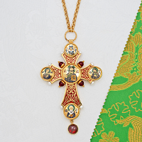 2.10.0593лпэ-28/112лп Наперсный латунный крест с красными камнями и жемчугом в позолоте