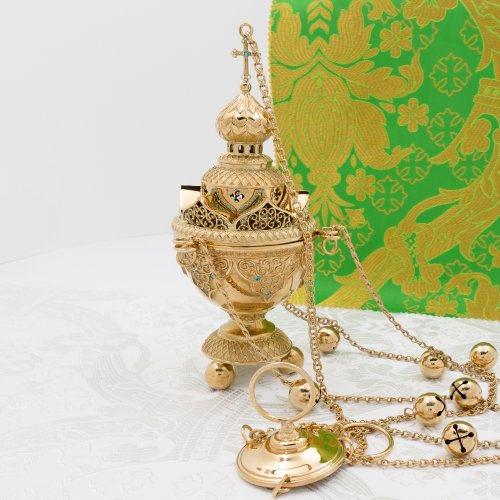 2.7.1129лп Кадило латунное с голубыми камнями в позолоте 2.7.1129лп Кадило латунное с голубыми камнями в позолоте