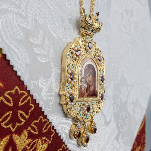 2.7.2525лпэ-2/1лп Панагия в позолоте с эмалью фото 7