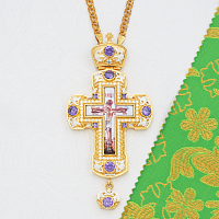 2.10.0401лп-2/1лп Крест наперсный латунный с фиолетовыми камнями в позолоте