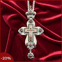 2.10.0461лр-2/1л Наперсный латунный крест с красными камнями и патинированием в серебрении