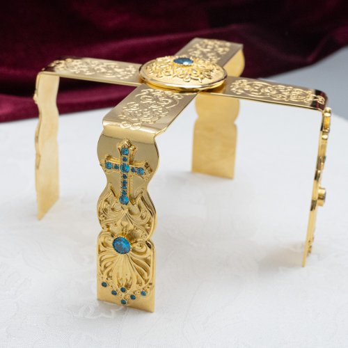 2.7.0896лп Звездица латунная в позолоте со вставками