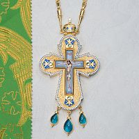 2.10.0530лнпэ-2/64лп Крест наперсный с натуральными камнями