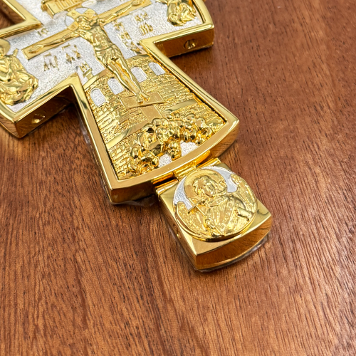 2.10.0408лф/1лп Крест наперсный с фрагментарной позолотой и фианитами красного цвета фото 4