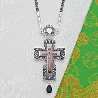 2.10.0622лр-2/64лр Крест наперсный латунный со вставкой в серебрении