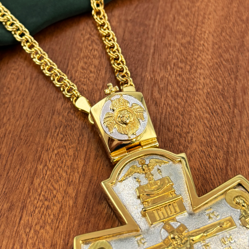 2.10.0408лф/1лп Крест наперсный с фрагментарной позолотой и фианитами красного цвета фото 3