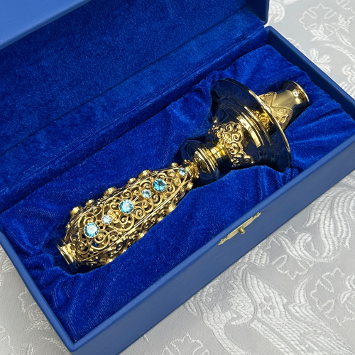 2.7.0742лп Подсвечник латунный в позолоте со вставками ручной фото 4 2.7.0742лп Подсвечник латунный в позолоте со вставками ручной фото 4