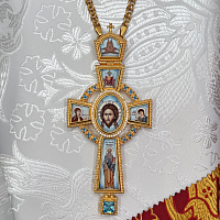 2.10.0400лп-2/1лп Наперсный крест в позолоте