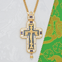 2.10.0238лфр/1лп Крест наперсный латунный с фиолетовыми камнями в позолоте