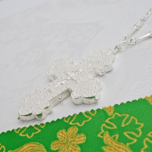 2.10.0603л/64л Крест наперсный в серебрении фото 2 2.10.0603л/64л Крест наперсный в серебрении фото 2