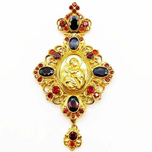 2.7.0704лп Панагия латунная в позолоте с литьевым распятием 2.7.0704лп Панагия латунная в позолоте с литьевым распятием