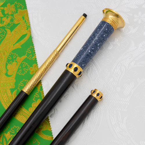 2.7.2444лпч Посох латунный с синими камнями в позолоте 2.7.2444лпч Посох латунный с синими камнями в позолоте