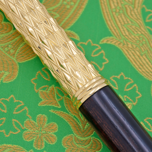 2.7.2833лп Жезл латунный с красными камнями в позолоте фото 5